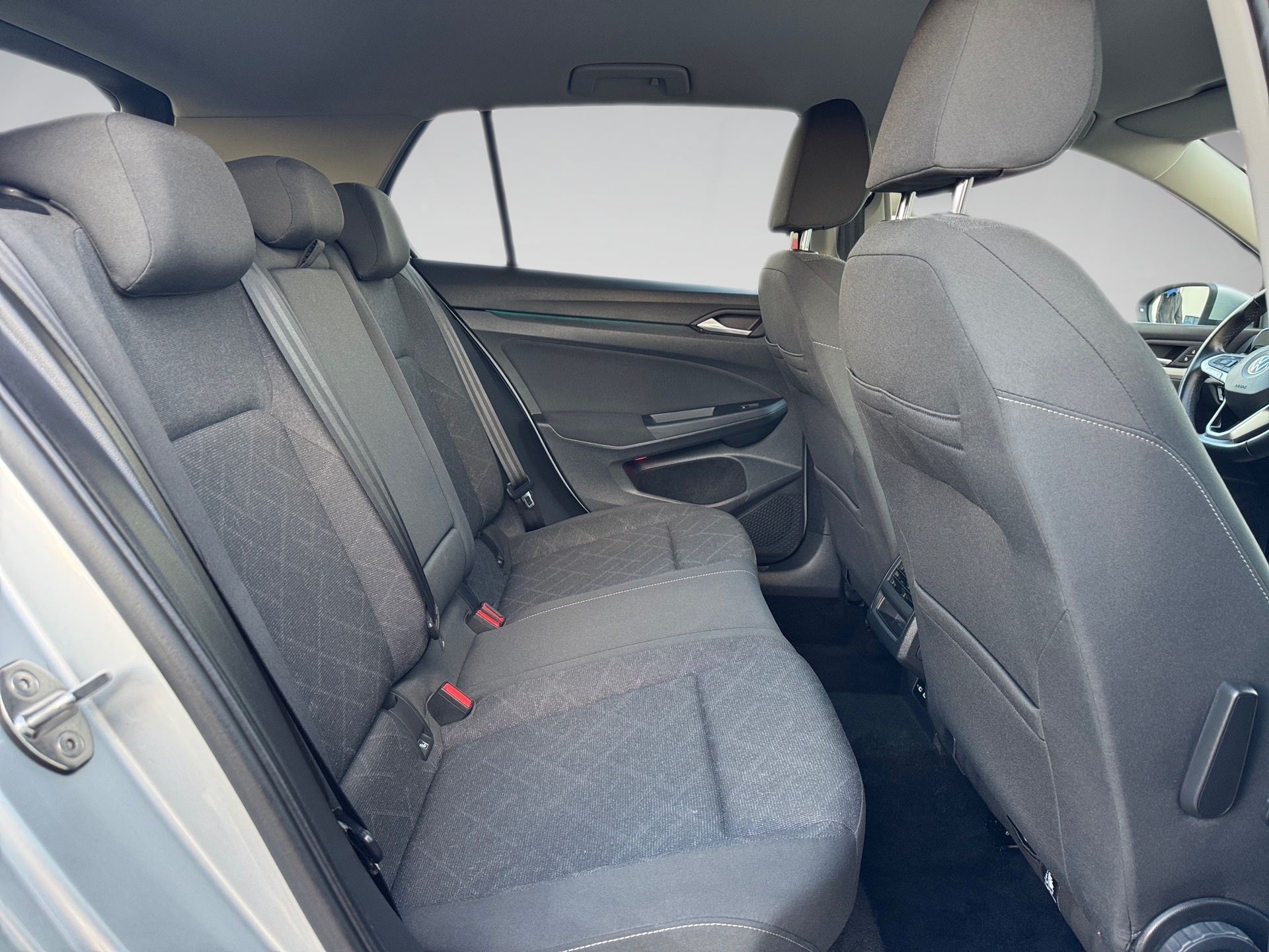 6903ecfa5d1139f9709497a0