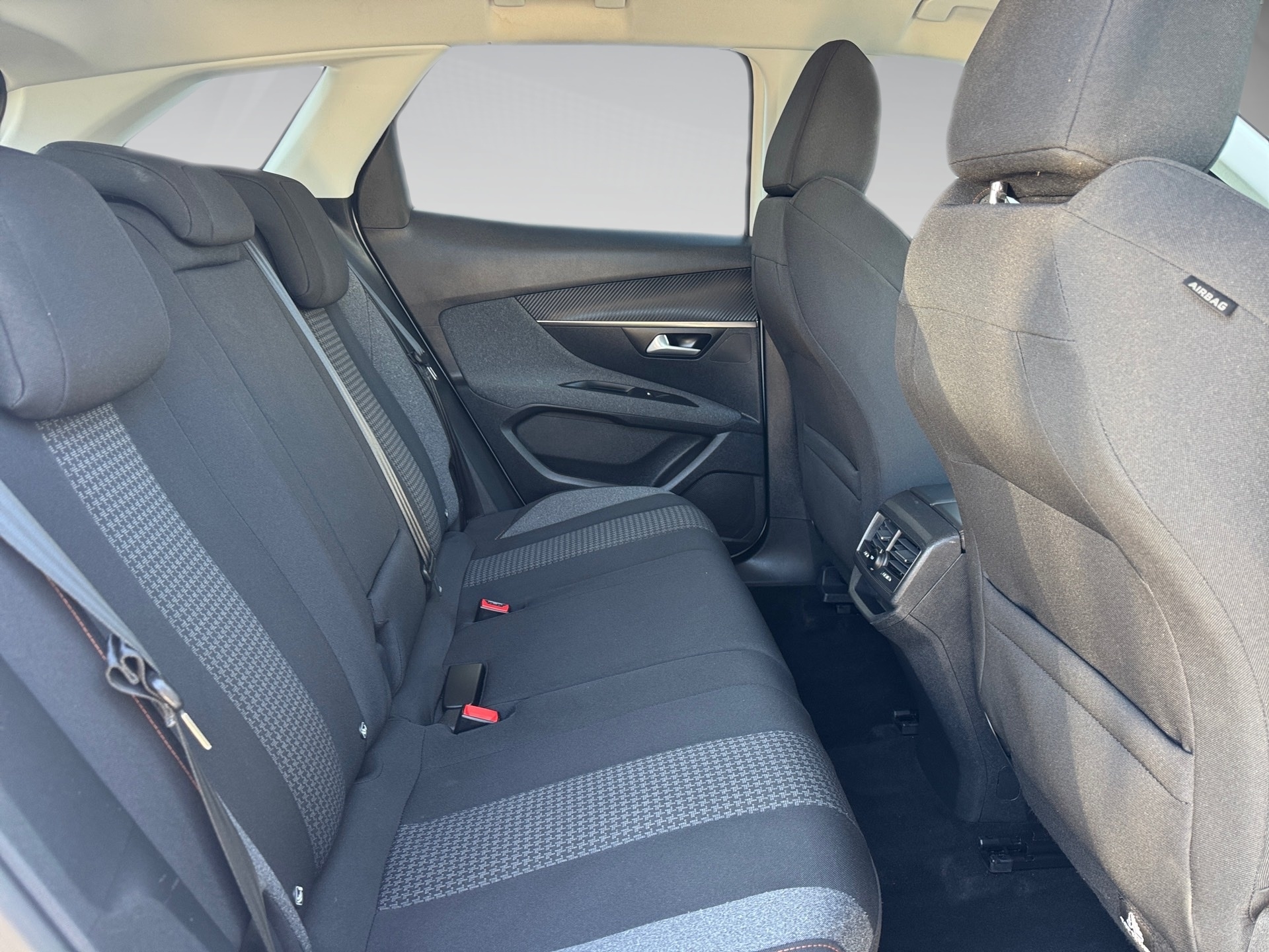 690c8c21efdc2bc1f5963d3e