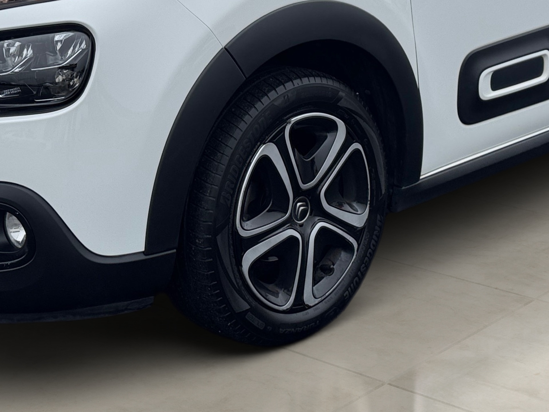 69302f0eefdc2bc1f54626ff