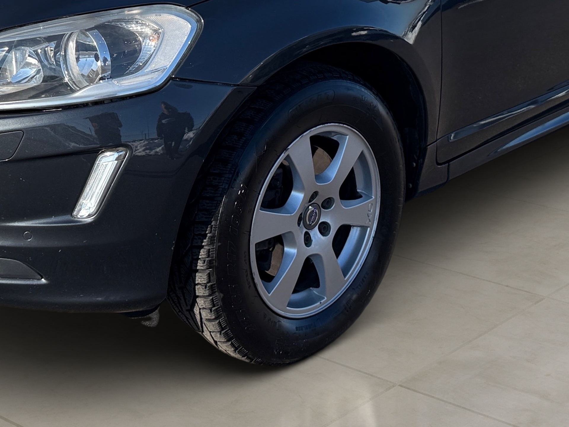 6964d8fc752d0d449d137f6d