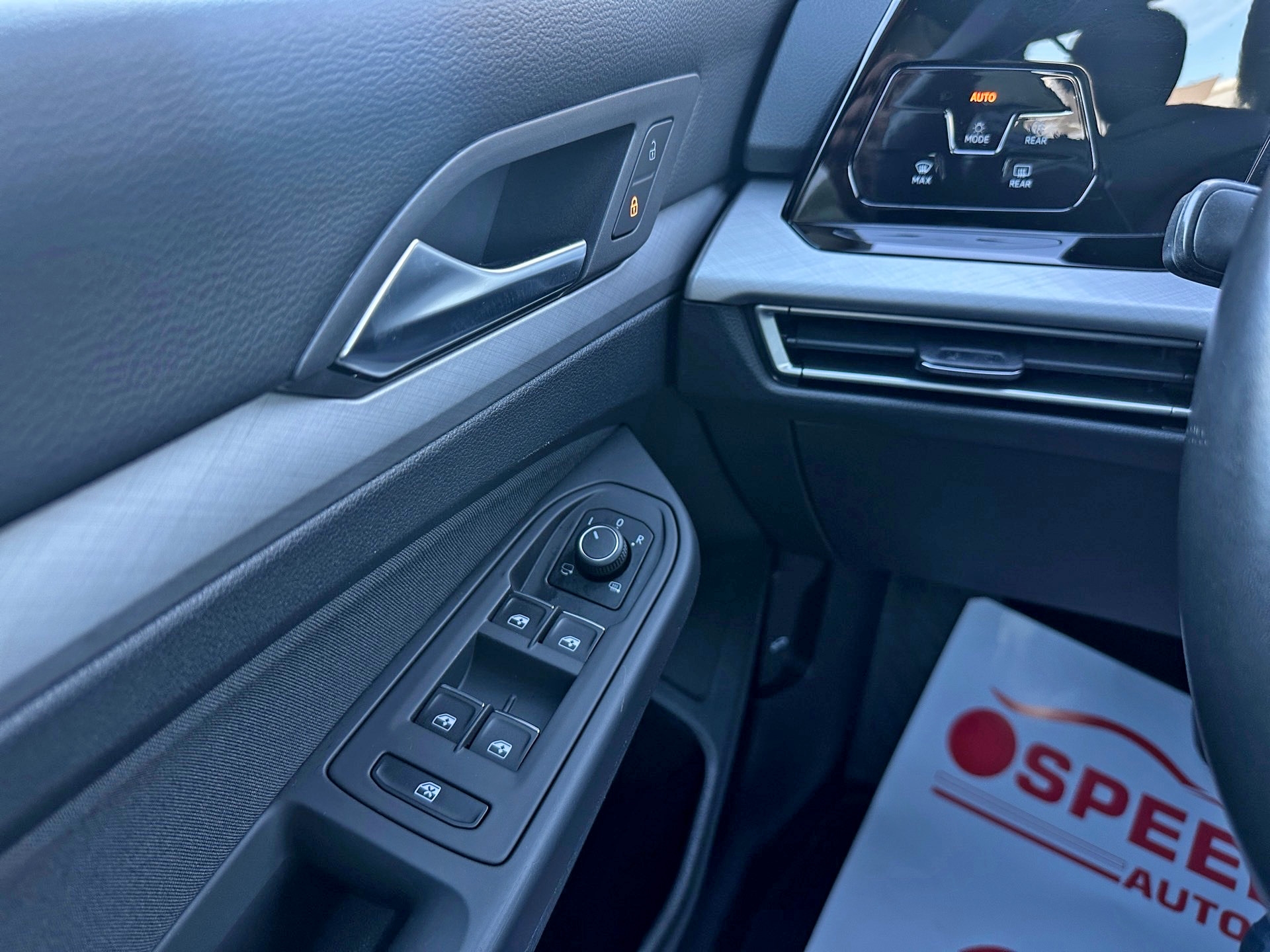 69d74aca6e66d53118f9a25d