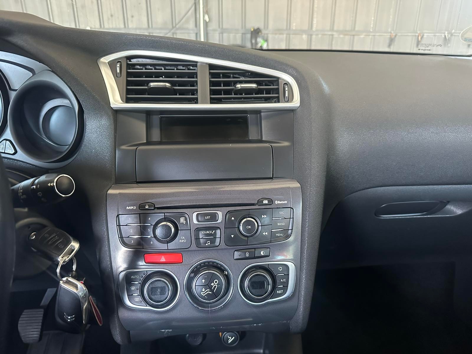 69e9f8e66e66d53118cf8d3a