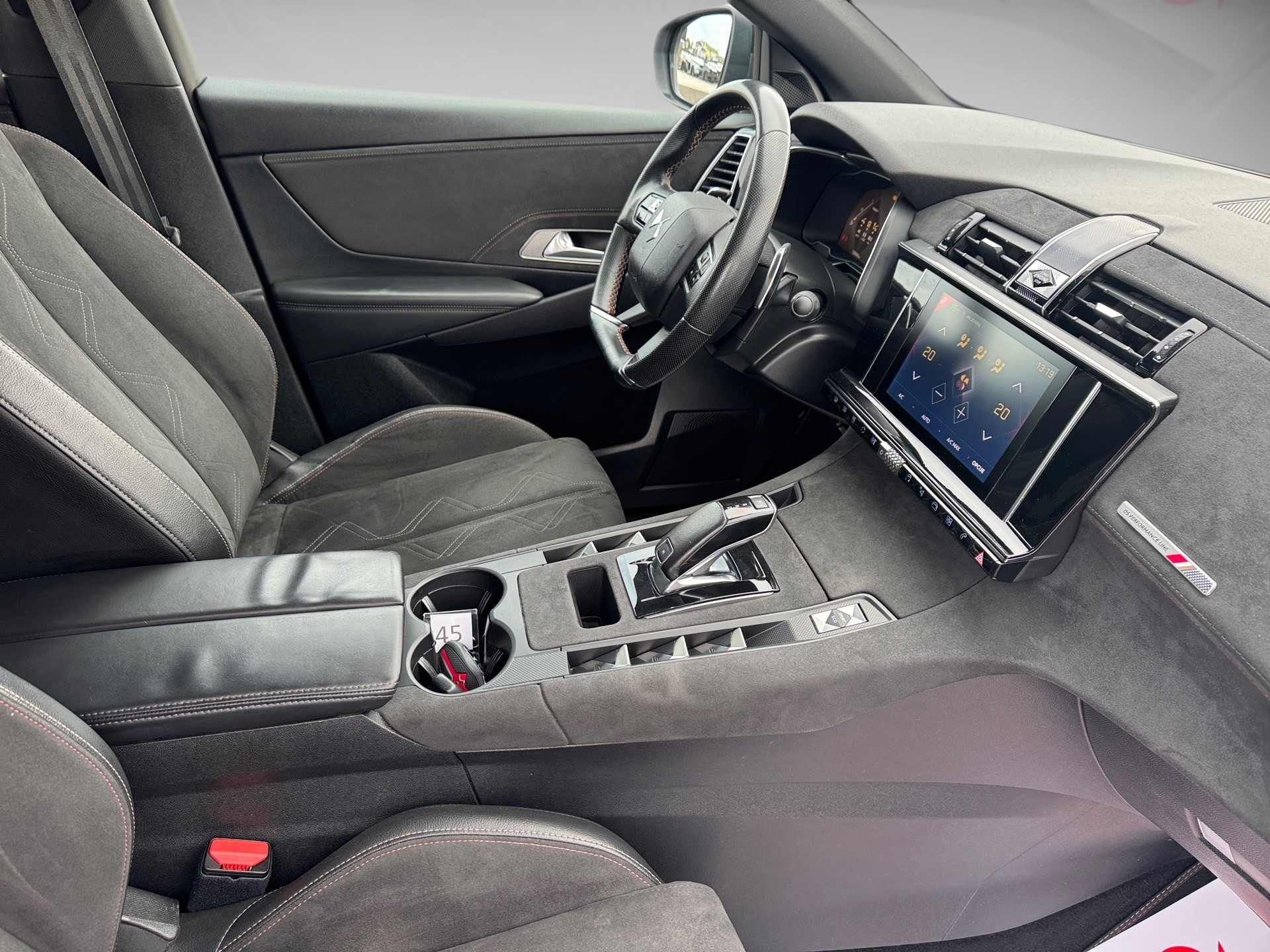 68fb64b55d1139f970896e27